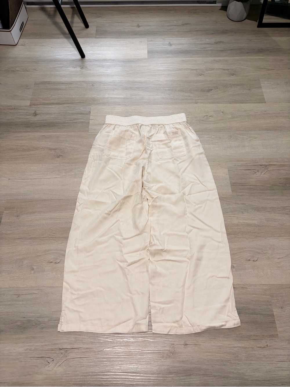 Womens Dkny jeans super wide leg pants